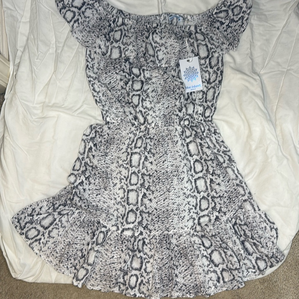 Blue Island off the shoulder dress Size small